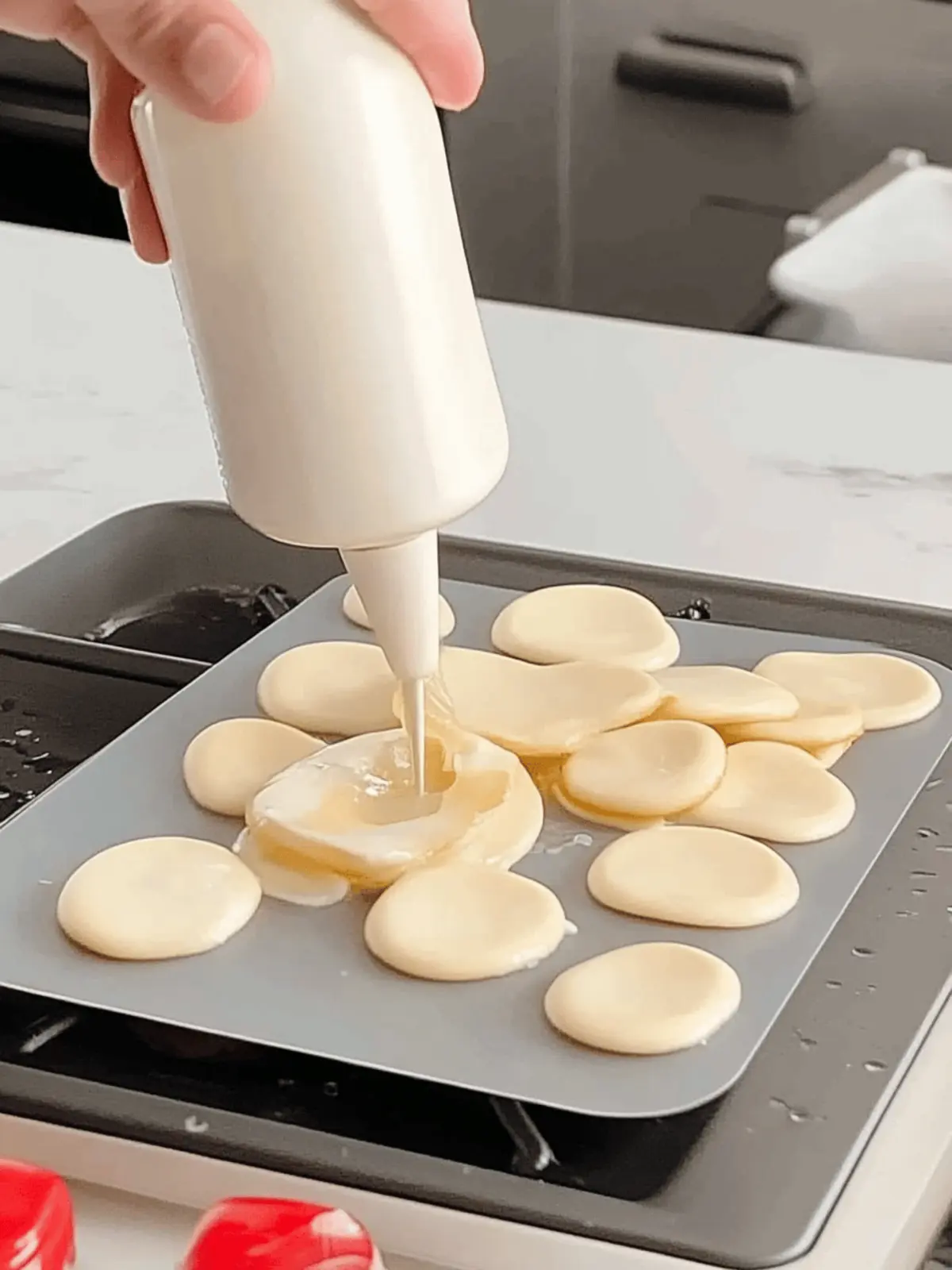 Whiskware Pancake Mixer - The Easiest Way To Make No-Mess Pancakes